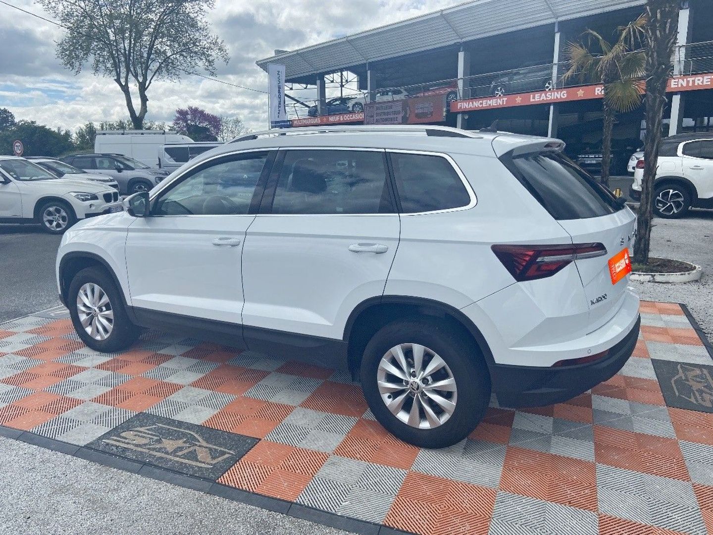 SKODA KAROQ - 2.0 TDI 116 BV6 SELECTION JA 16" Caméra