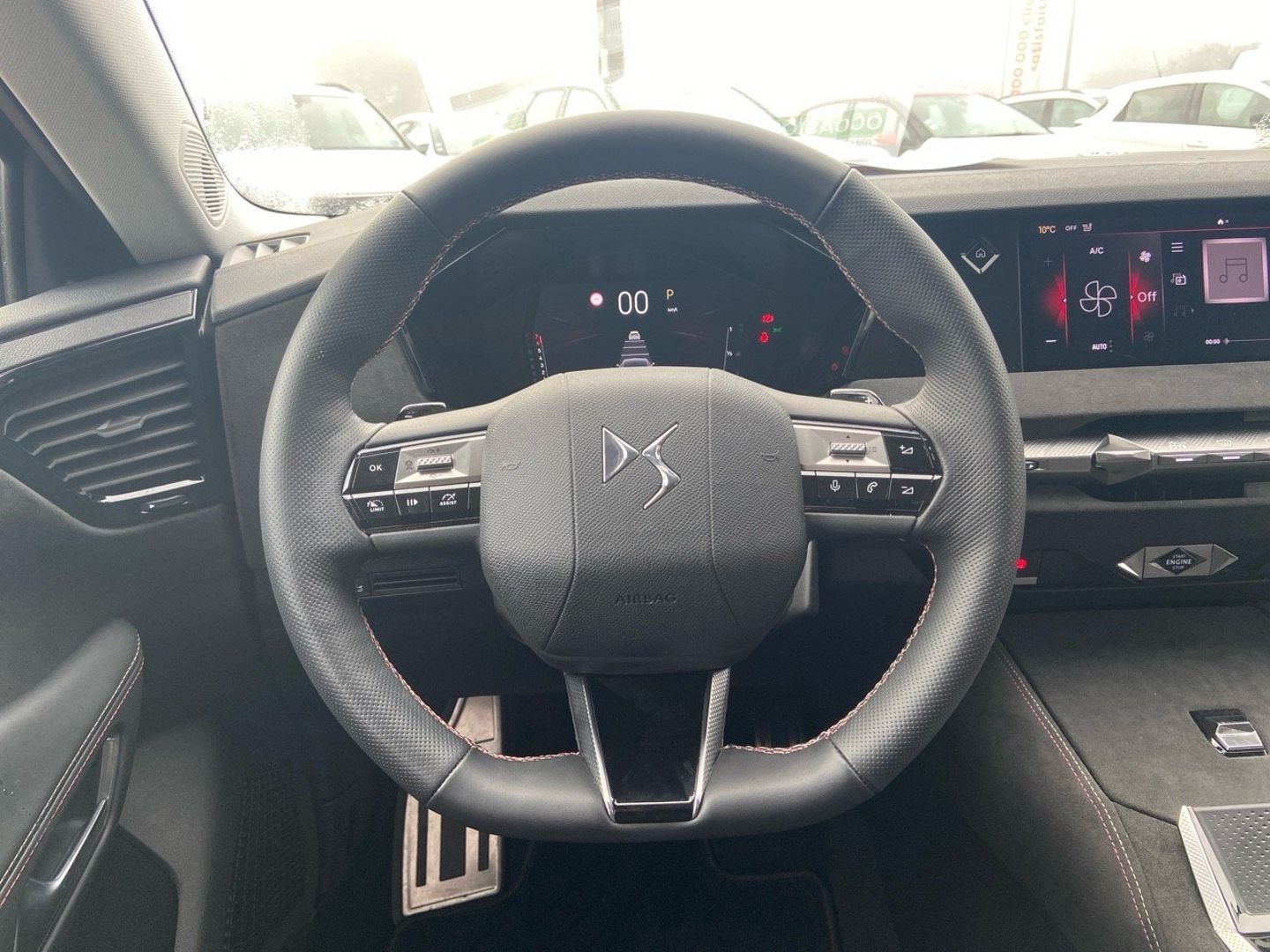 DS DS4 - PureTech 130 EAT8 PERFORMANCE LINE Caméra Hayon