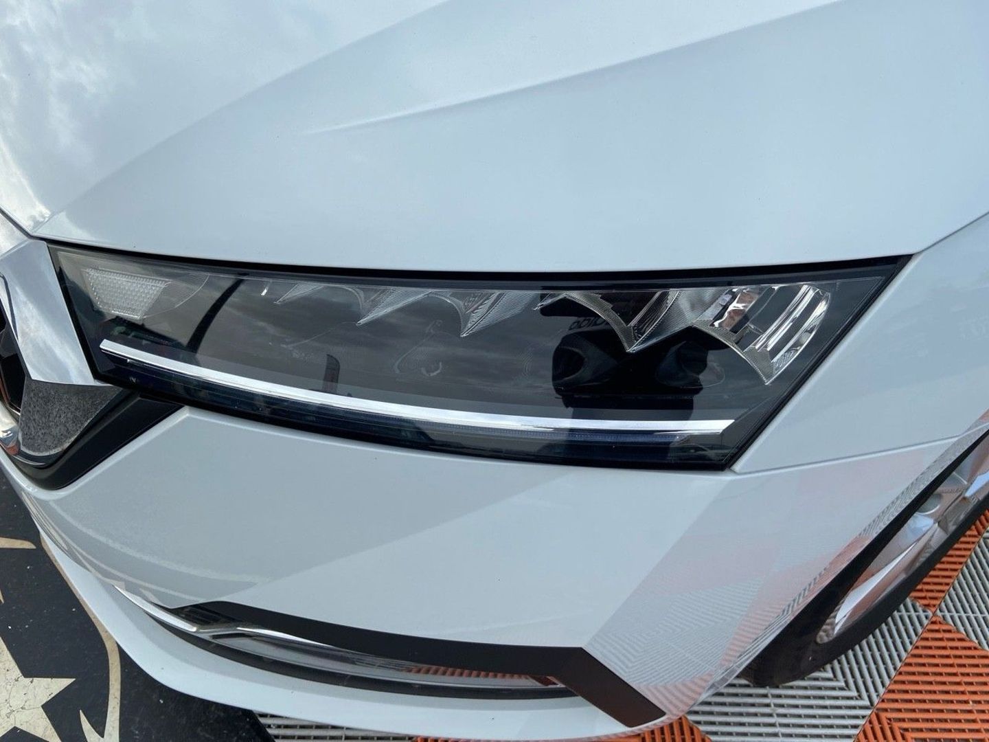 SKODA OCTAVIA - 2.0 TDI 115 BV6 SELECTION Caméra