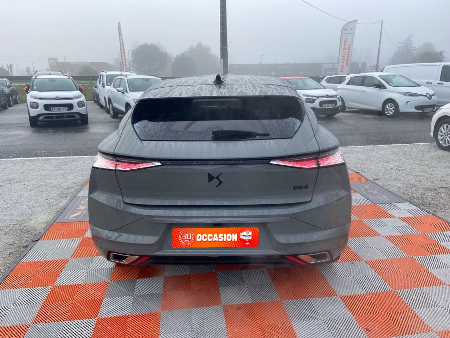 DS DS4 - PureTech 130 EAT8 PERFORMANCE LINE Caméra Hayon