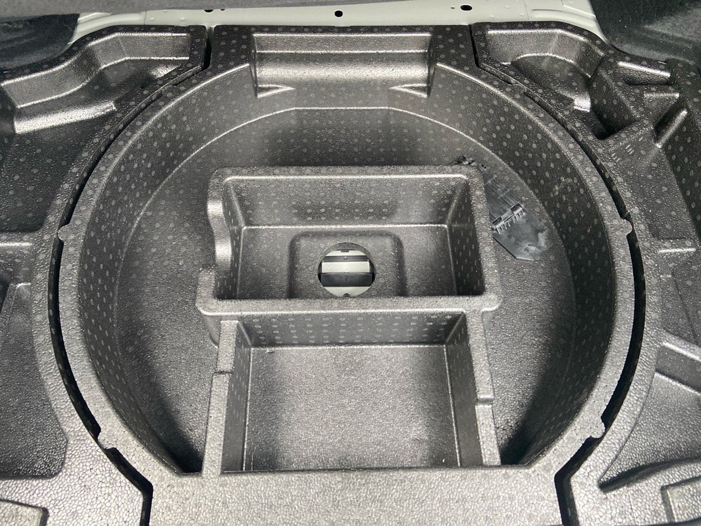 DS DS4 - PureTech 130 EAT8 PERFORMANCE LINE Caméra Hayon