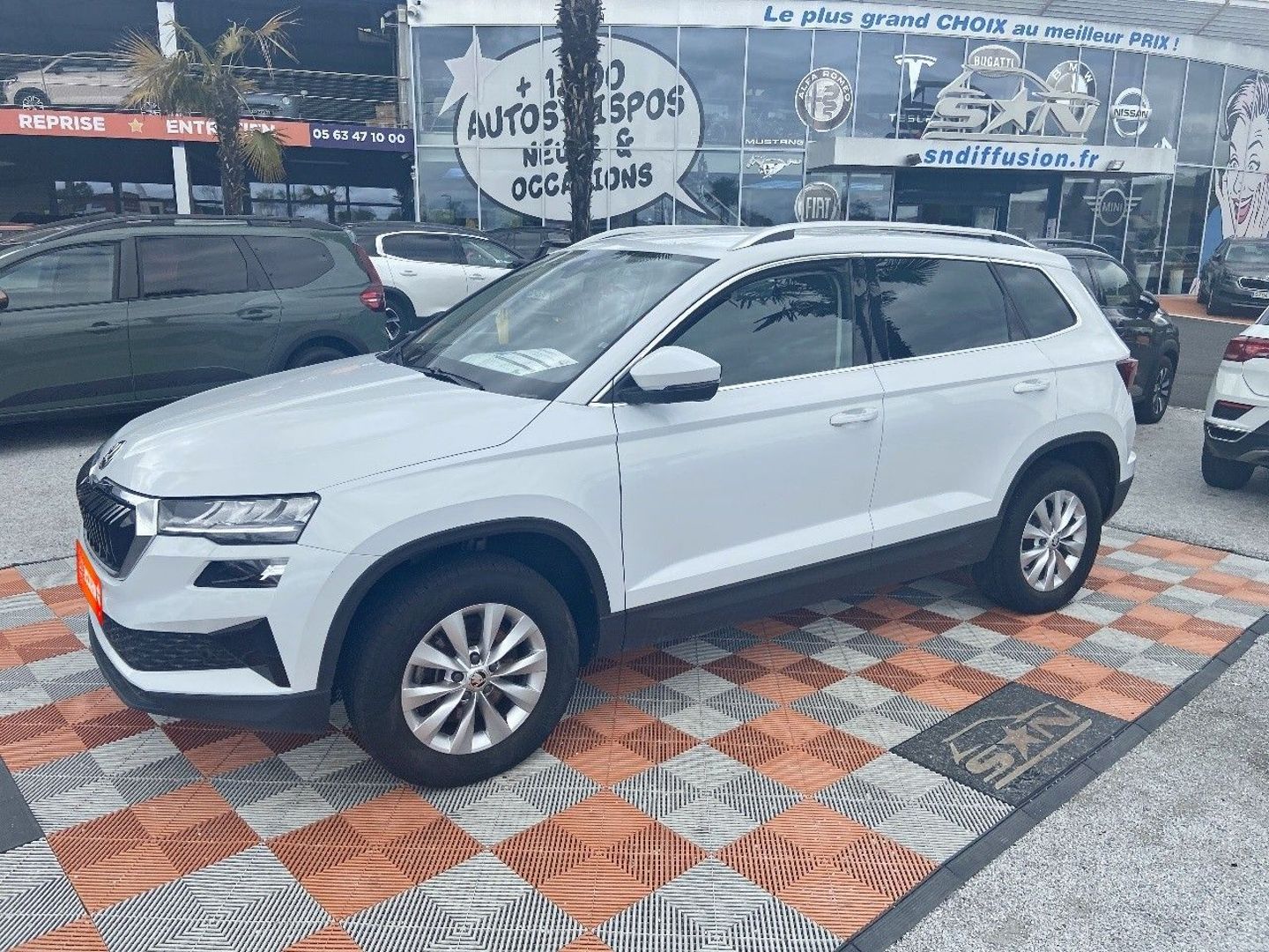 SKODA KAROQ - 2.0 TDI 116 BV6 SELECTION JA 16" Caméra
