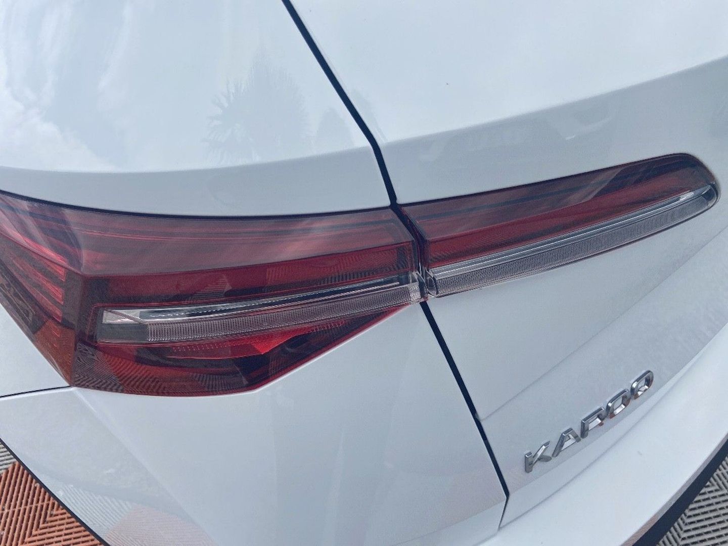 SKODA KAROQ - 2.0 TDI 116 BV6 SELECTION JA 16" Caméra