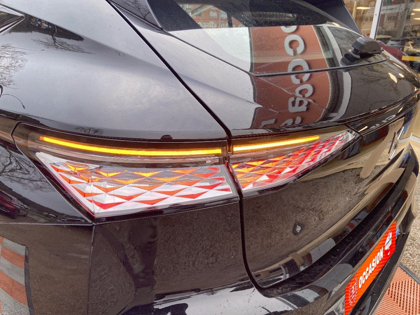 DS DS4 - E-TENSE 225 PERFORMANCE LINE GPS Caméra 360° Sièges Elec. ADML