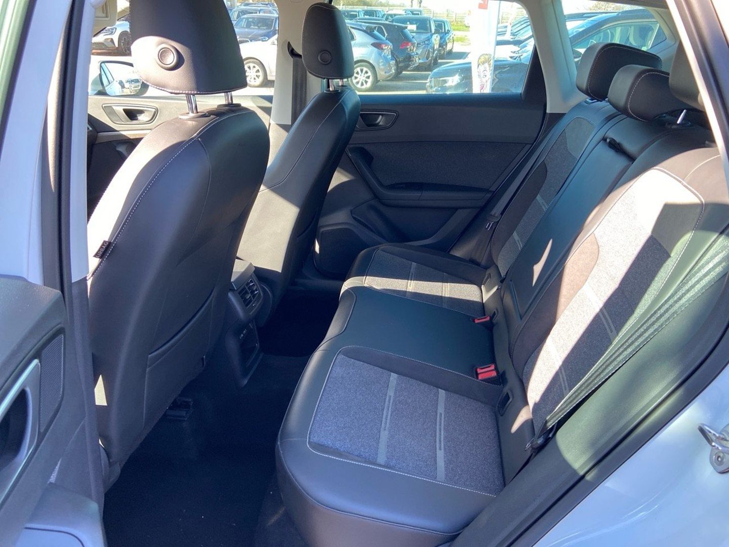 SEAT ATECA - 1.5 TSI 150 DSG7 XPERIENCE GPS Caméra Hayon LED Cockpit