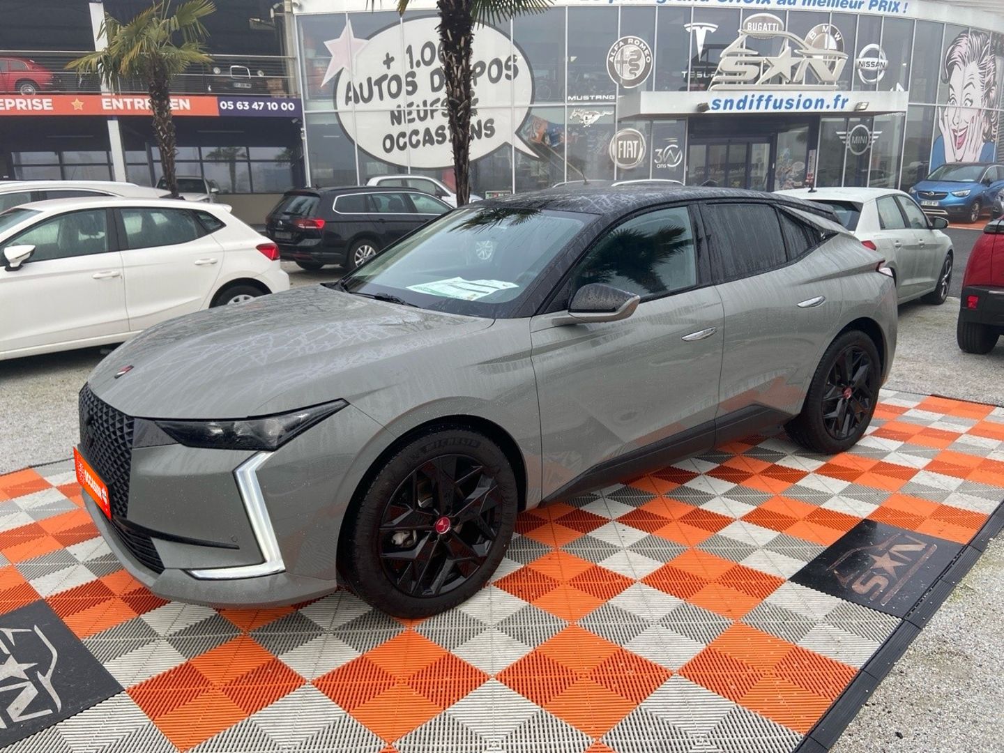 DS DS4 - PureTech 130 EAT8 PERFORMANCE LINE Caméra Hayon