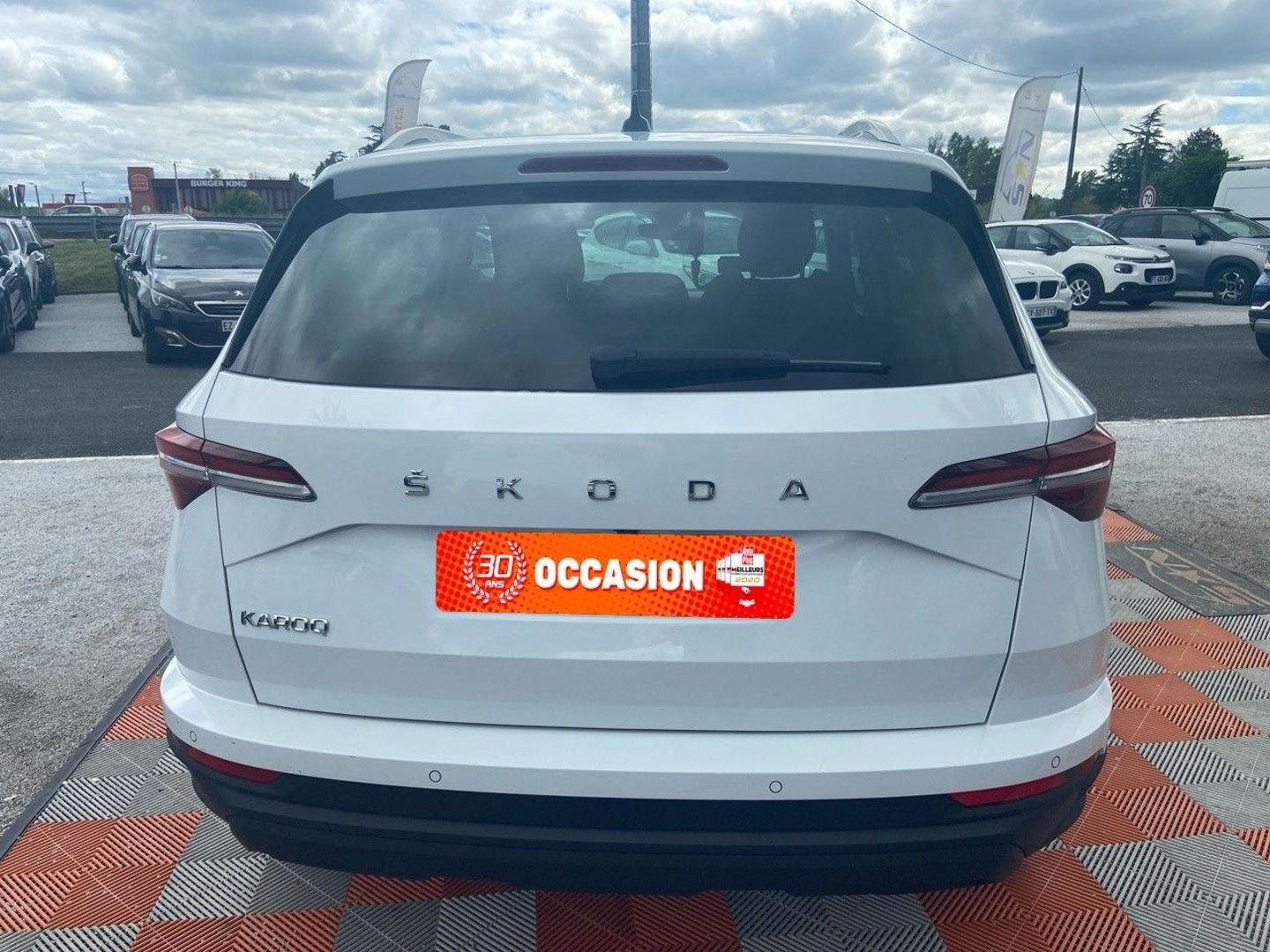 SKODA KAROQ - 2.0 TDI 116 BV6 SELECTION JA 16" Caméra
