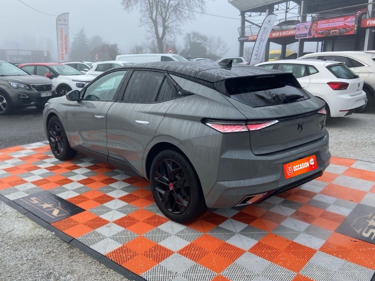 DS DS4 - PureTech 130 EAT8 PERFORMANCE LINE Caméra Hayon