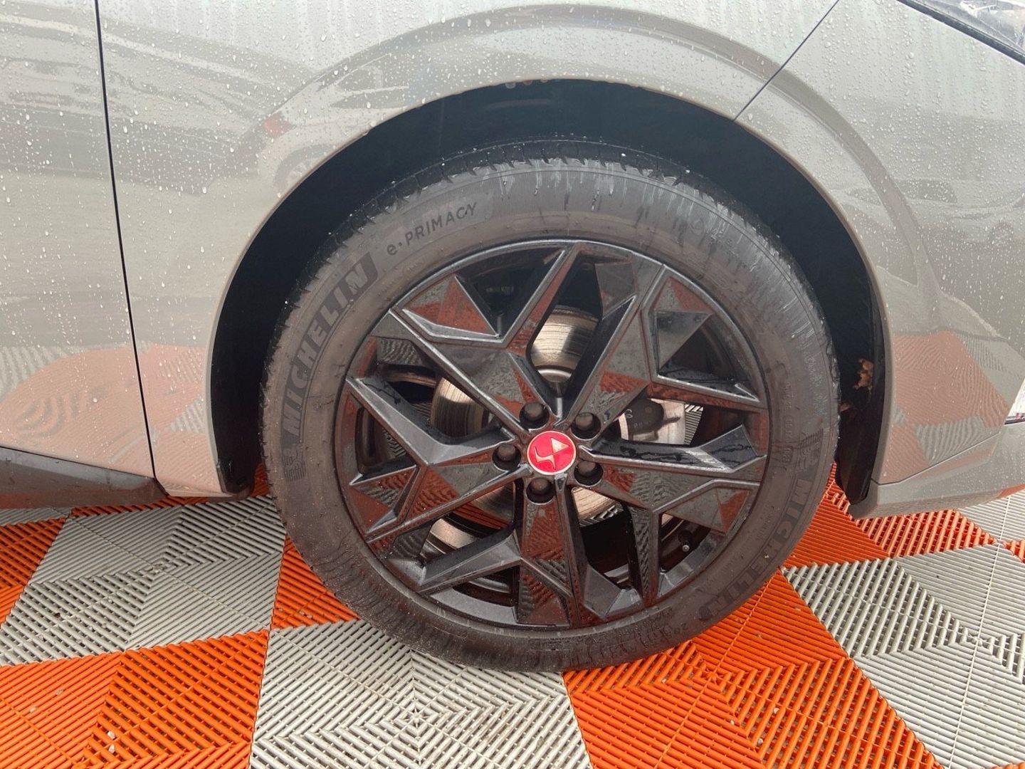 DS DS4 - PureTech 130 EAT8 PERFORMANCE LINE Caméra Hayon